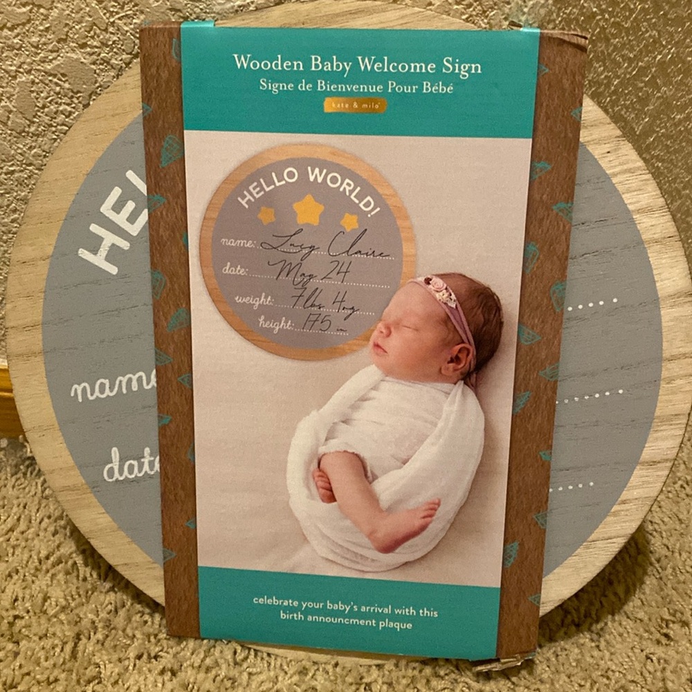 Newborn announcement wooden plaque